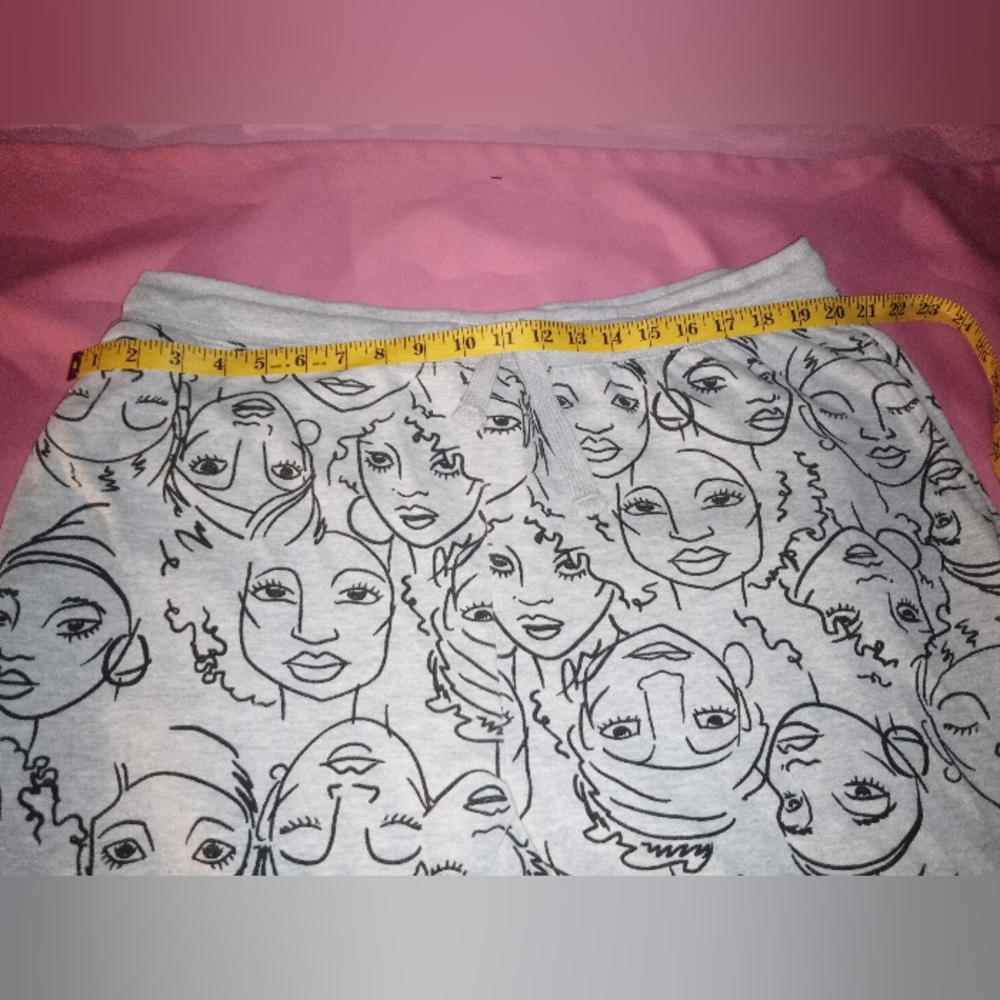 Sweat pants - Picture 2 of 5